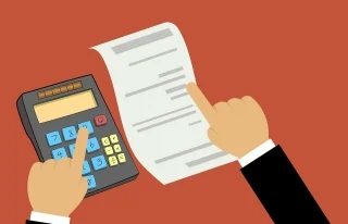 financial-4560047 1280