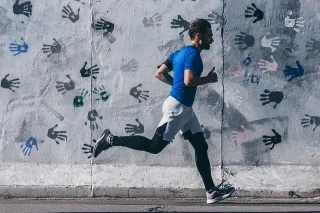 man-8293794 640