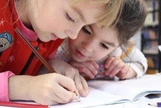 kids-1093758 640