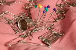 sewing-661992 1280